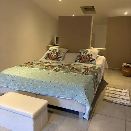 Paisible A La Campagne Villa Alata