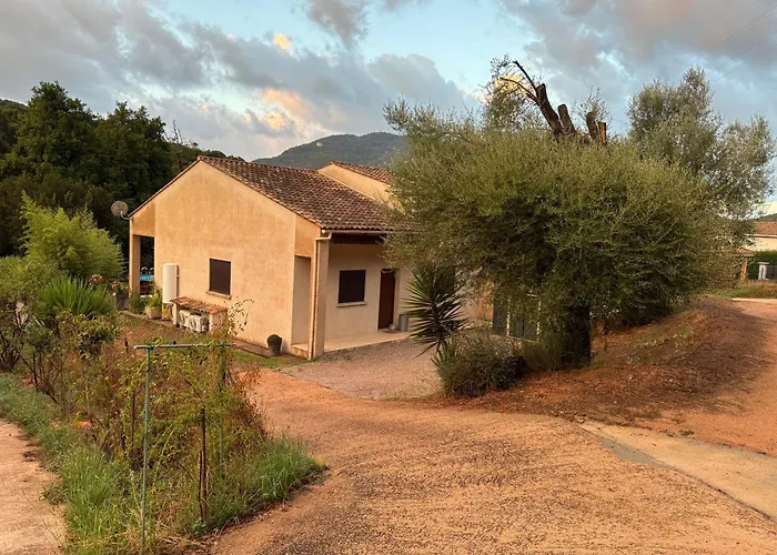 Villa Paisible A La Campagne *