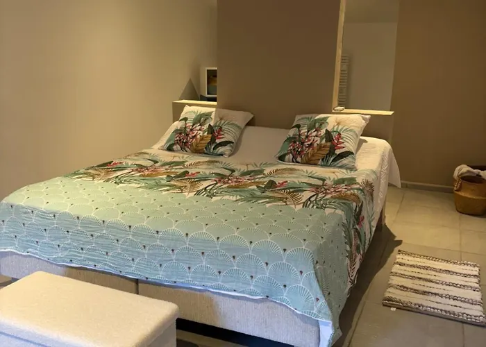 Paisible A La Campagne Villa Alata